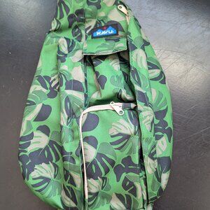 Kavu Monstera Rope Sling Bag